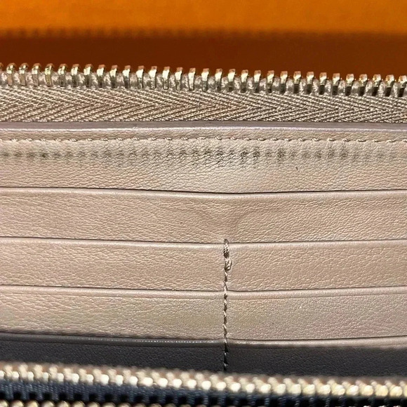 Ysl Zippy Wallet - Picture 6 of 14